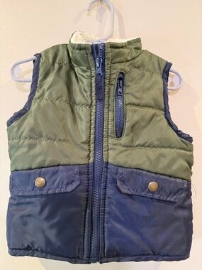 Toddler Quilted Puffer Vest in Olive Green & Navy